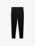 black sweatpants