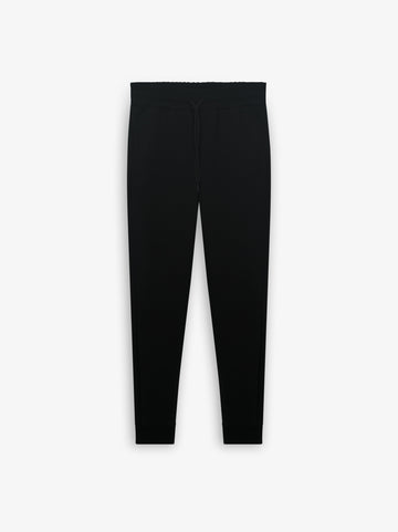 black sweatpants